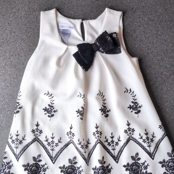 Bonnie Jean Sequined dress - Picture 10 of 10